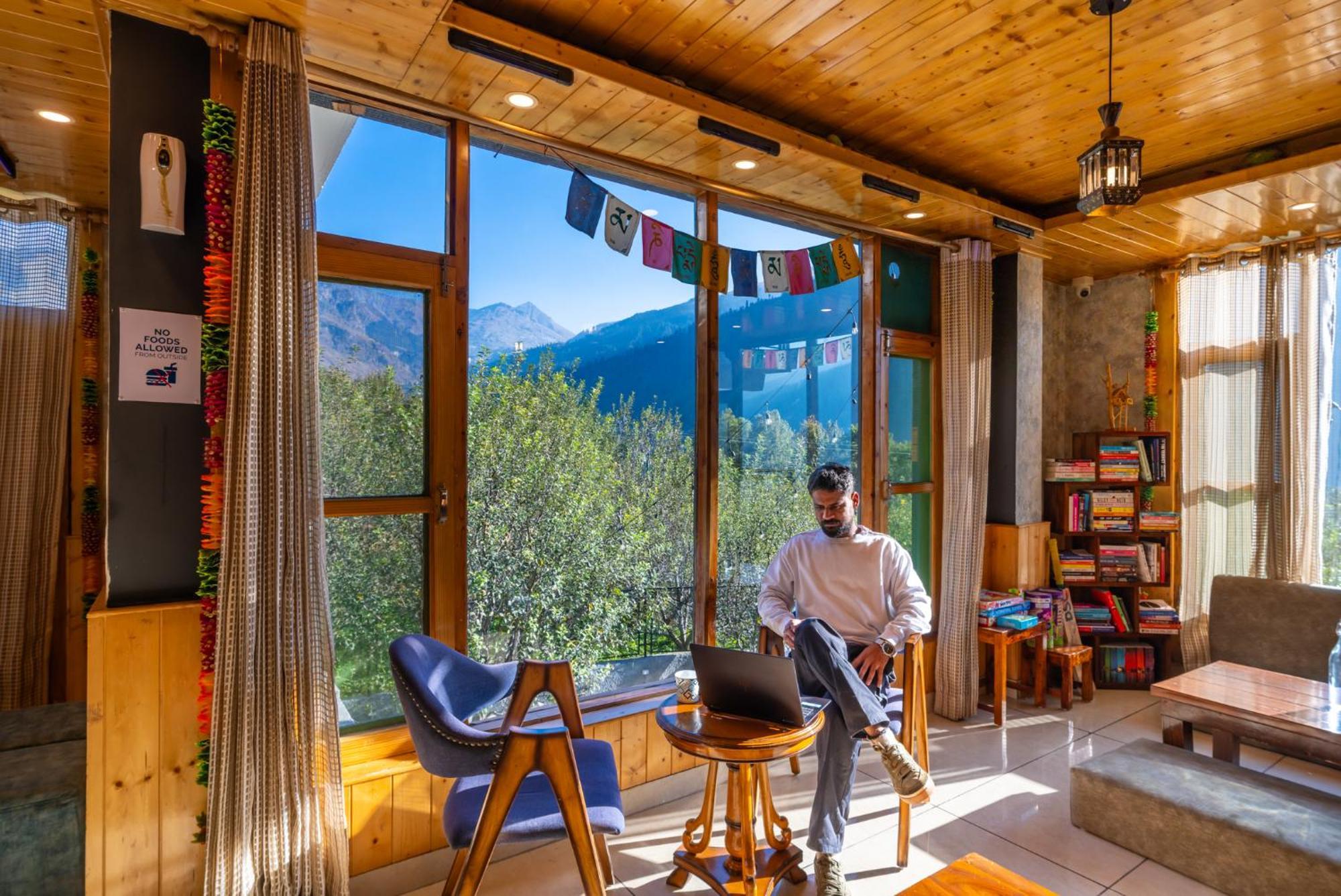 The 14 Gables, A Boutique Stay - Pet Friendly Hotel Manāli Kültér fotó